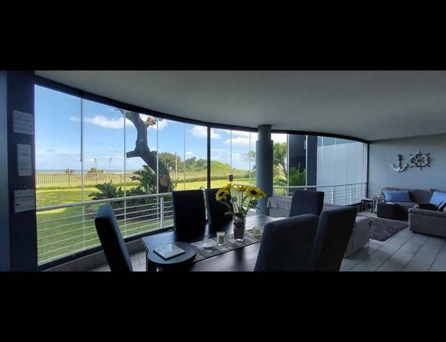 4 BEDROOM APARTMENT FOR SALE IN MARGATE BEACH